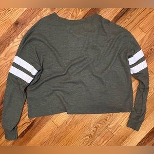 XS Hollister long sleeve top with white stripes